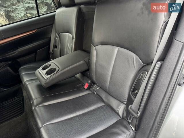 Серый Субару Аутбек, объемом двигателя 2.46 л и пробегом 297 тыс. км за 9300 $, фото 18 на Automoto.ua