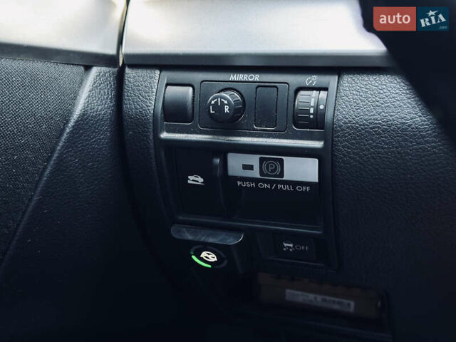 Серый Субару Аутбек, объемом двигателя 2.46 л и пробегом 296 тыс. км за 9400 $, фото 39 на Automoto.ua