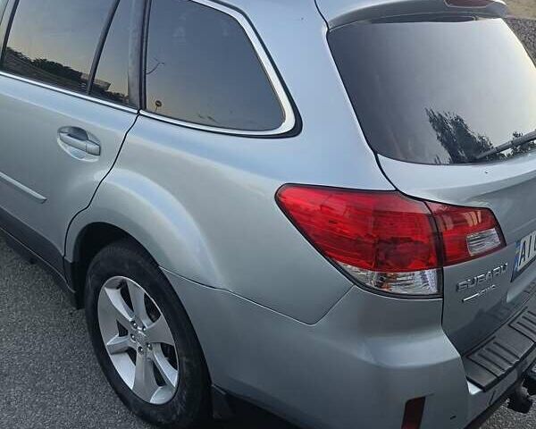 Сірий Субару Аутбек, об'ємом двигуна 2.46 л та пробігом 170 тис. км за 10700 $, фото 20 на Automoto.ua