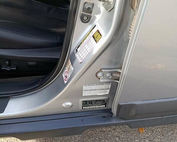 Серый Субару Аутбек, объемом двигателя 2.46 л и пробегом 178 тыс. км за 9999 $, фото 48 на Automoto.ua