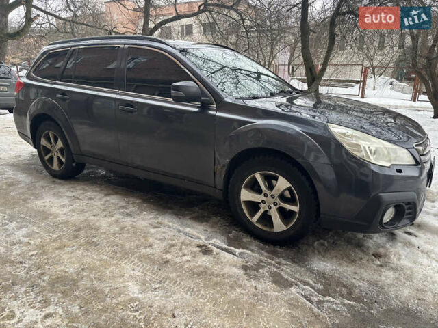 Сірий Субару Аутбек, об'ємом двигуна 2.46 л та пробігом 228 тис. км за 8200 $, фото 3 на Automoto.ua