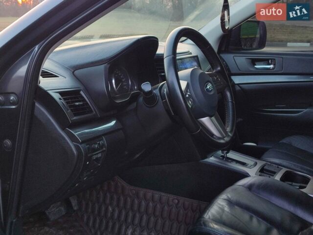 Сірий Субару Аутбек, об'ємом двигуна 2.46 л та пробігом 160 тис. км за 9300 $, фото 10 на Automoto.ua