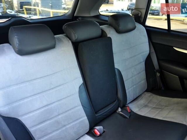 Сірий Субару Аутбек, об'ємом двигуна 2 л та пробігом 251 тис. км за 6800 $, фото 23 на Automoto.ua