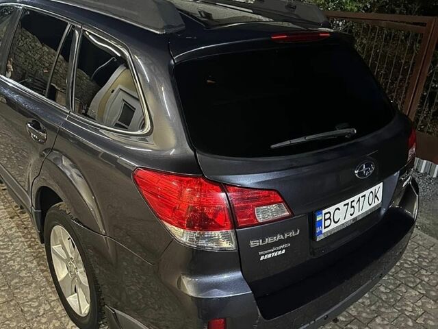 Сірий Субару Аутбек, об'ємом двигуна 2.5 л та пробігом 400 тис. км за 7500 $, фото 7 на Automoto.ua