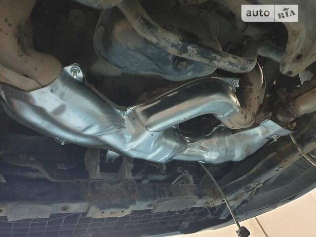 Серый Субару Аутбек, объемом двигателя 2.5 л и пробегом 322 тыс. км за 10299 $, фото 27 на Automoto.ua