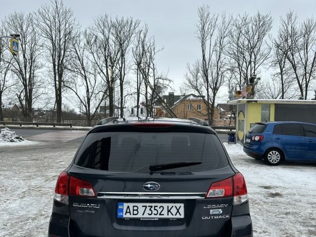 Сірий Субару Аутбек, об'ємом двигуна 2 л та пробігом 170 тис. км за 11500 $, фото 3 на Automoto.ua
