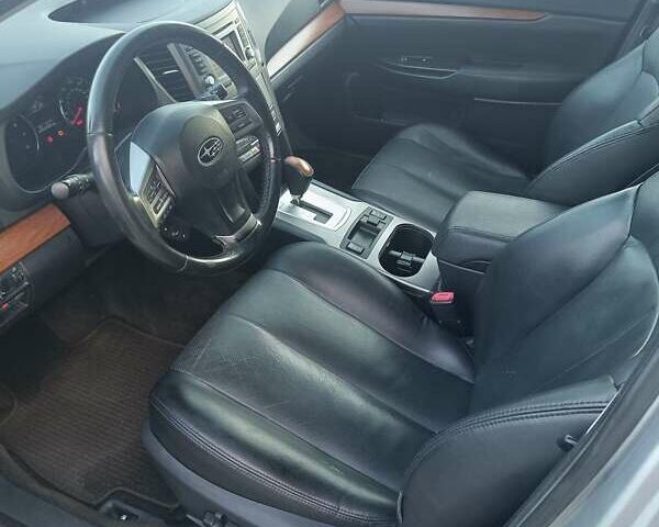 Сірий Субару Аутбек, об'ємом двигуна 2.46 л та пробігом 170 тис. км за 10700 $, фото 31 на Automoto.ua