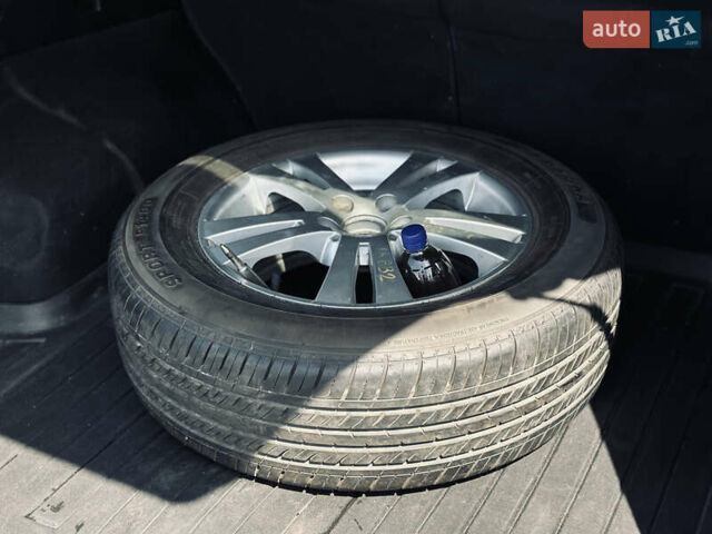 Серый Субару Аутбек, объемом двигателя 2.46 л и пробегом 296 тыс. км за 9400 $, фото 11 на Automoto.ua