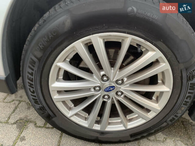 Сірий Субару Аутбек, об'ємом двигуна 2.46 л та пробігом 245 тис. км за 11000 $, фото 27 на Automoto.ua