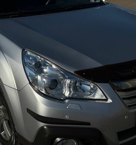 Сірий Субару Аутбек, об'ємом двигуна 2.46 л та пробігом 322 тис. км за 8700 $, фото 10 на Automoto.ua