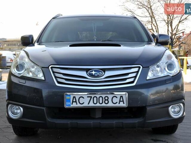 Сірий Субару Аутбек, об'ємом двигуна 2 л та пробігом 251 тис. км за 6800 $, фото 4 на Automoto.ua