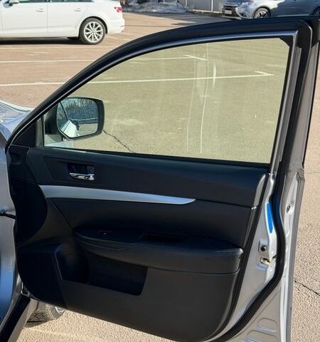 Сірий Субару Аутбек, об'ємом двигуна 2.46 л та пробігом 322 тис. км за 8700 $, фото 41 на Automoto.ua