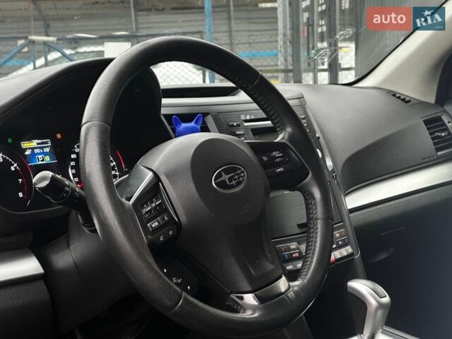 Серый Субару Аутбек, объемом двигателя 2.46 л и пробегом 250 тыс. км за 9990 $, фото 17 на Automoto.ua