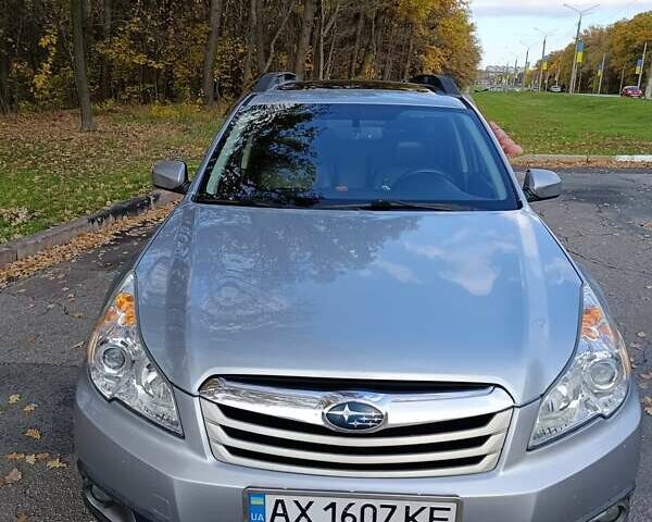 Серый Субару Аутбек, объемом двигателя 2.46 л и пробегом 178 тыс. км за 9999 $, фото 15 на Automoto.ua