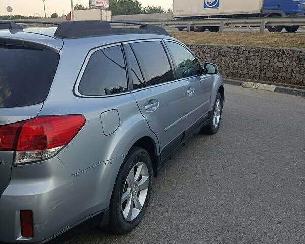Сірий Субару Аутбек, об'ємом двигуна 2.46 л та пробігом 170 тис. км за 10700 $, фото 8 на Automoto.ua