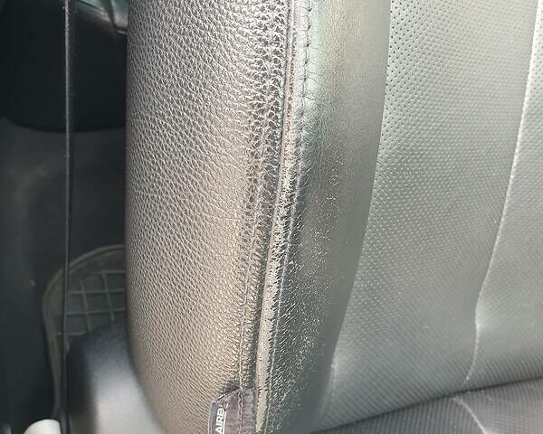 Серый Субару Аутбек, объемом двигателя 2.5 л и пробегом 322 тыс. км за 9700 $, фото 74 на Automoto.ua