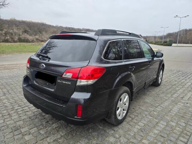 Сірий Субару Аутбек, об'ємом двигуна 2.5 л та пробігом 177 тис. км за 8400 $, фото 4 на Automoto.ua