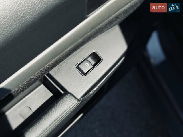 Серый Субару Аутбек, объемом двигателя 2.46 л и пробегом 296 тыс. км за 9400 $, фото 16 на Automoto.ua