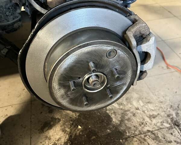 Серый Субару Аутбек, объемом двигателя 2.5 л и пробегом 322 тыс. км за 9200 $, фото 13 на Automoto.ua