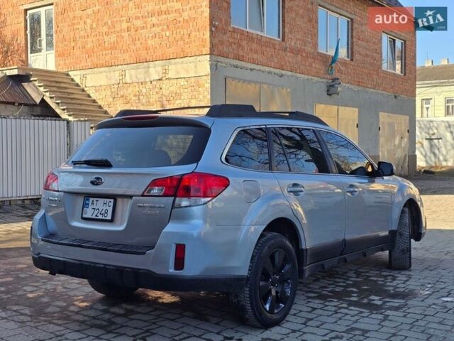 Серый Субару Аутбек, объемом двигателя 2.46 л и пробегом 184 тыс. км за 6450 $, фото 4 на Automoto.ua