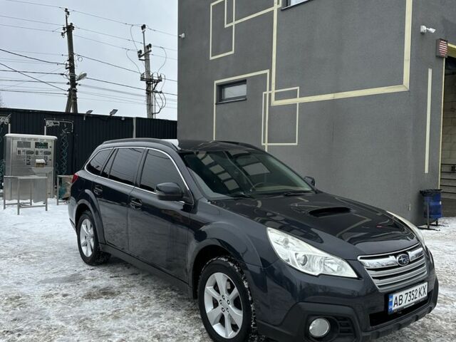 Сірий Субару Аутбек, об'ємом двигуна 2 л та пробігом 170 тис. км за 11500 $, фото 2 на Automoto.ua