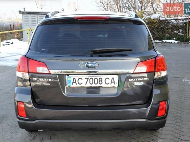 Сірий Субару Аутбек, об'ємом двигуна 2 л та пробігом 251 тис. км за 6800 $, фото 9 на Automoto.ua