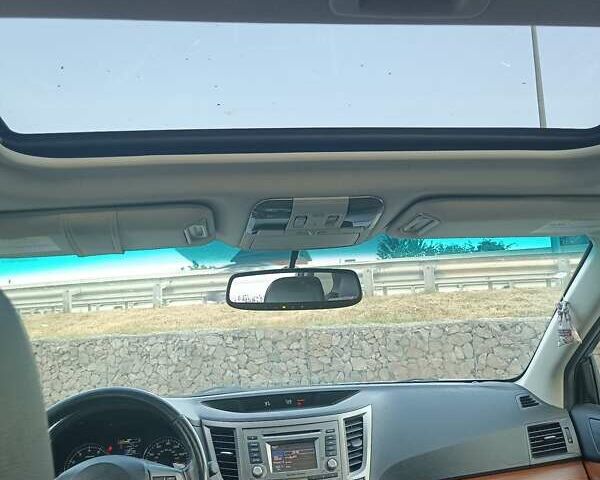 Сірий Субару Аутбек, об'ємом двигуна 2.46 л та пробігом 170 тис. км за 10700 $, фото 13 на Automoto.ua