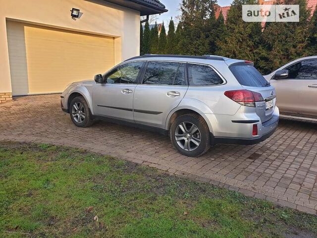 Серый Субару Аутбек, объемом двигателя 2.5 л и пробегом 322 тыс. км за 9700 $, фото 94 на Automoto.ua