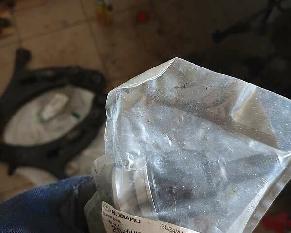 Серый Субару Аутбек, объемом двигателя 2.5 л и пробегом 322 тыс. км за 10299 $, фото 15 на Automoto.ua