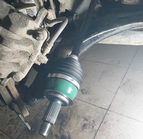 Сірий Субару Аутбек, об'ємом двигуна 2.46 л та пробігом 322 тис. км за 8700 $, фото 75 на Automoto.ua