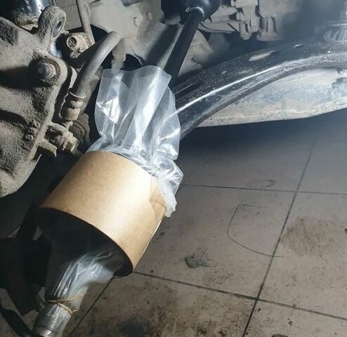 Сірий Субару Аутбек, об'ємом двигуна 2.46 л та пробігом 322 тис. км за 8700 $, фото 68 на Automoto.ua