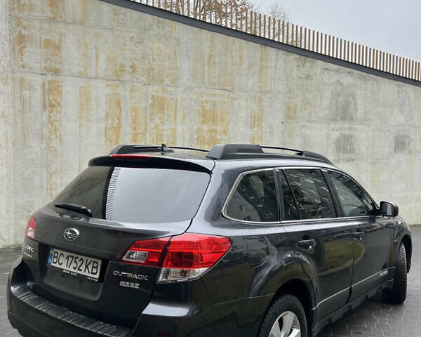Серый Субару Аутбек, объемом двигателя 2.46 л и пробегом 225 тыс. км за 8900 $, фото 9 на Automoto.ua