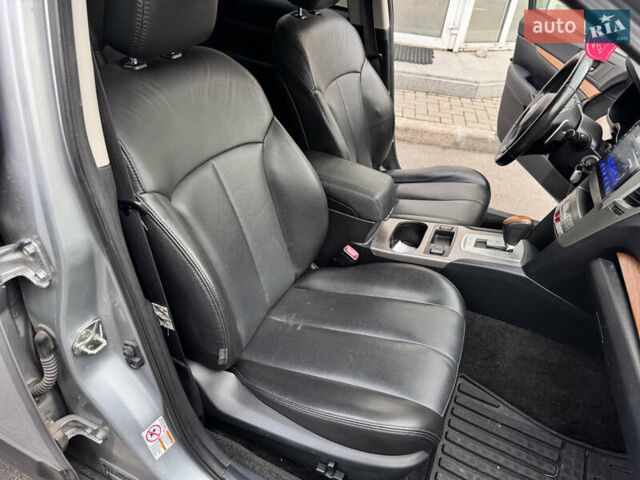 Серый Субару Аутбек, объемом двигателя 2.46 л и пробегом 297 тыс. км за 9300 $, фото 17 на Automoto.ua