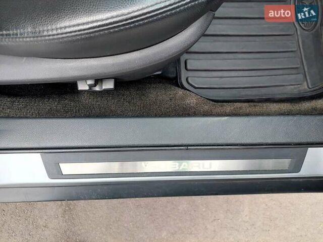 Сірий Субару Аутбек, об'ємом двигуна 2.46 л та пробігом 215 тис. км за 13250 $, фото 27 на Automoto.ua