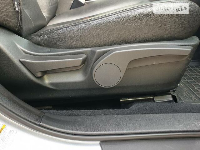 Серый Субару Аутбек, объемом двигателя 2.5 л и пробегом 322 тыс. км за 10299 $, фото 75 на Automoto.ua