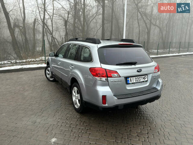 Сірий Субару Аутбек, об'ємом двигуна 2.5 л та пробігом 240 тис. км за 8900 $, фото 5 на Automoto.ua