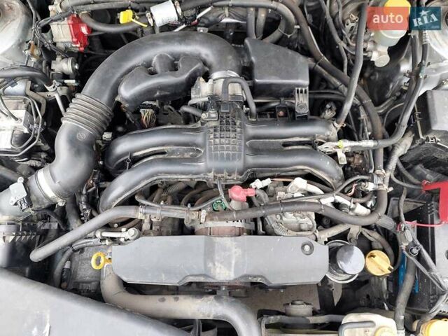 Сірий Субару Аутбек, об'ємом двигуна 2.46 л та пробігом 215 тис. км за 13250 $, фото 51 на Automoto.ua