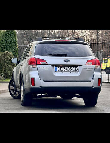 Серый Субару Аутбек, объемом двигателя 2.46 л и пробегом 297 тыс. км за 9300 $, фото 10 на Automoto.ua