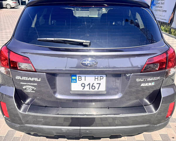 Сірий Субару Аутбек, об'ємом двигуна 2.5 л та пробігом 284 тис. км за 8200 $, фото 5 на Automoto.ua
