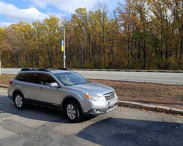 Серый Субару Аутбек, объемом двигателя 2.46 л и пробегом 178 тыс. км за 9999 $, фото 57 на Automoto.ua