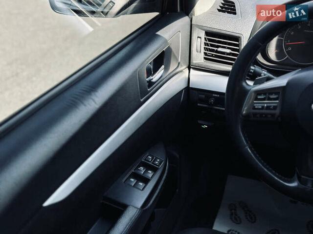 Серый Субару Аутбек, объемом двигателя 2.46 л и пробегом 296 тыс. км за 9400 $, фото 27 на Automoto.ua