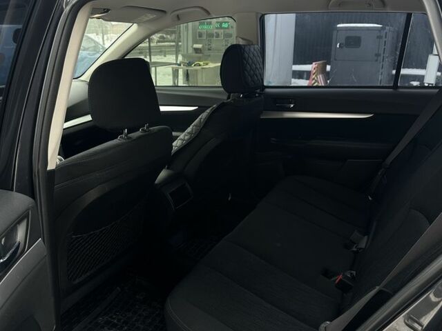 Сірий Субару Аутбек, об'ємом двигуна 2 л та пробігом 170 тис. км за 11500 $, фото 5 на Automoto.ua