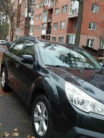 Серый Субару Аутбек, объемом двигателя 2.46 л и пробегом 180 тыс. км за 9000 $, фото 5 на Automoto.ua