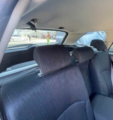 Сірий Субару Аутбек, об'ємом двигуна 2 л та пробігом 134 тис. км за 14200 $, фото 23 на Automoto.ua