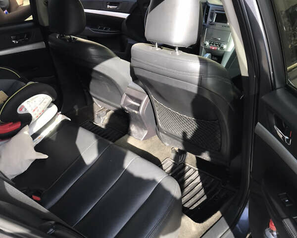 Сірий Субару Аутбек, об'ємом двигуна 2.5 л та пробігом 224 тис. км за 10999 $, фото 15 на Automoto.ua