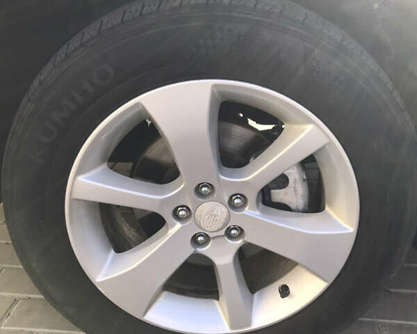 Сірий Субару Аутбек, об'ємом двигуна 2.5 л та пробігом 224 тис. км за 10999 $, фото 6 на Automoto.ua