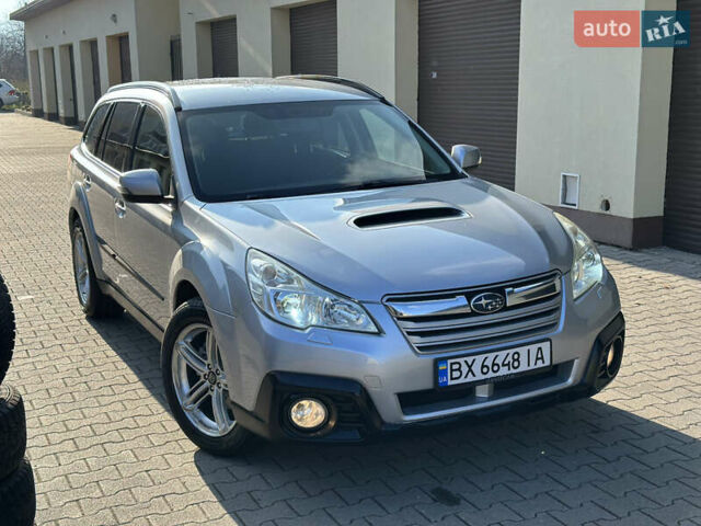 Серый Субару Аутбек, объемом двигателя 2 л и пробегом 269 тыс. км за 7950 $, фото 5 на Automoto.ua