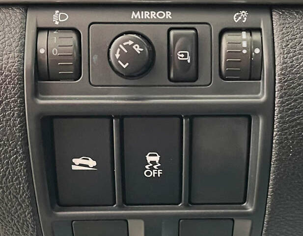 Субару Аутбек 2013 в Львове на Automoto.ua Серый Субару Аутбек, объемом двигателя 2 л и пробегом 180 тыс. км за 11150 $, фото 27 на Automoto.ua