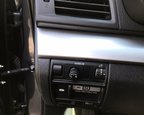 Сірий Субару Аутбек, об'ємом двигуна 2.5 л та пробігом 224 тис. км за 10999 $, фото 9 на Automoto.ua