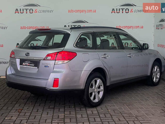 Субару Аутбек 2013 в Львове на Automoto.ua Серый Субару Аутбек, объемом двигателя 2 л и пробегом 180 тыс. км за 11150 $, фото 2 на Automoto.ua